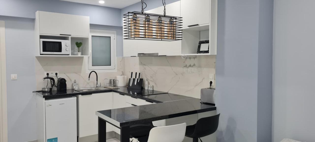 Cozy Apartment With Garden Near Town Center, Fully Renovated. 아테네 외부 사진