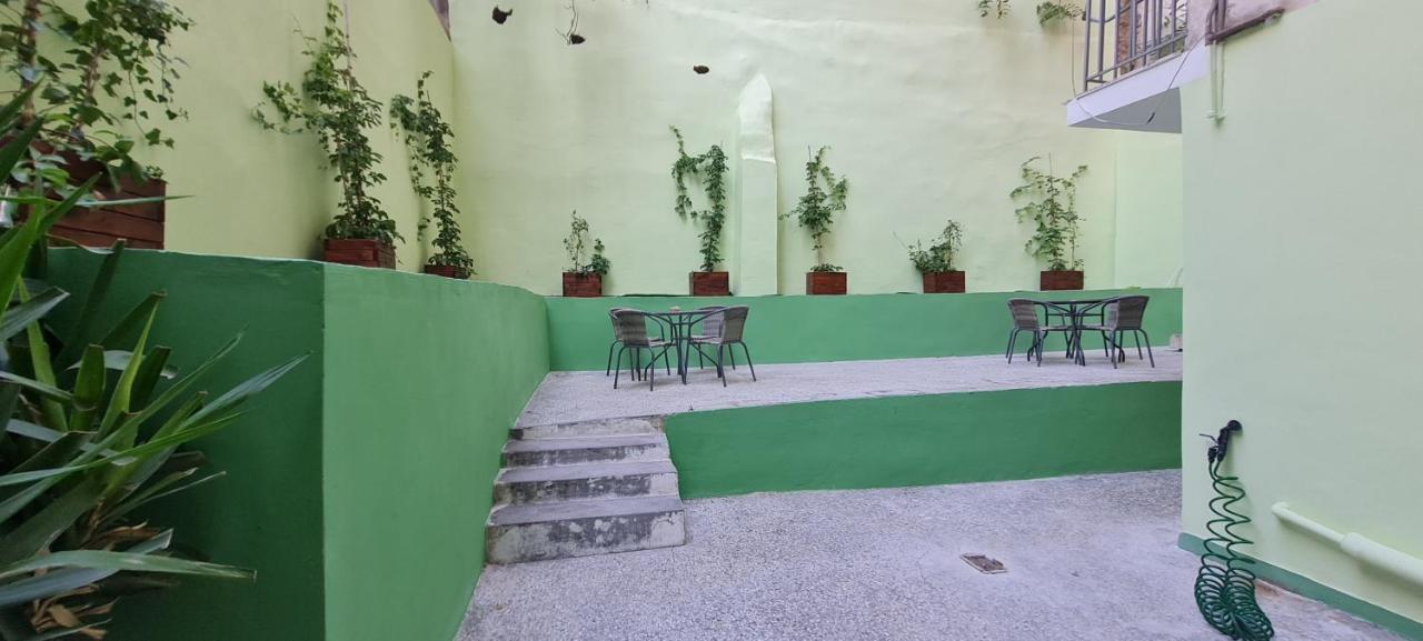 Cozy Apartment With Garden Near Town Center, Fully Renovated. 아테네 외부 사진