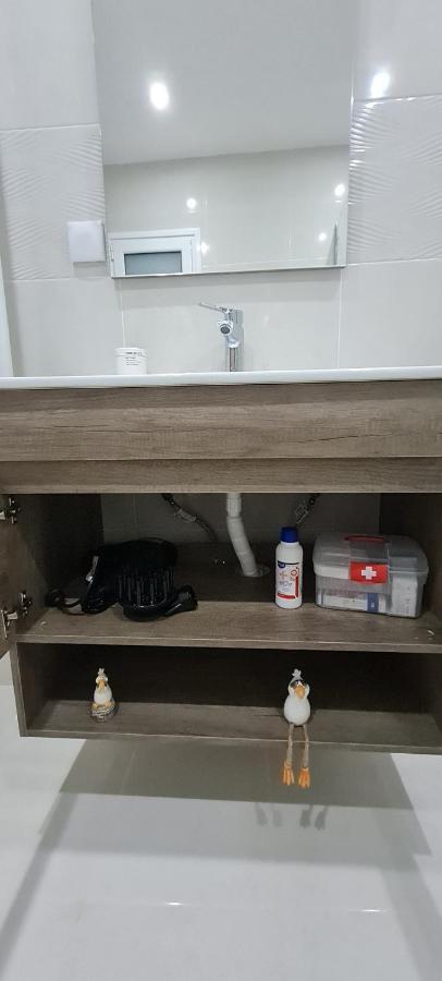 Cozy Apartment With Garden Near Town Center, Fully Renovated. 아테네 외부 사진