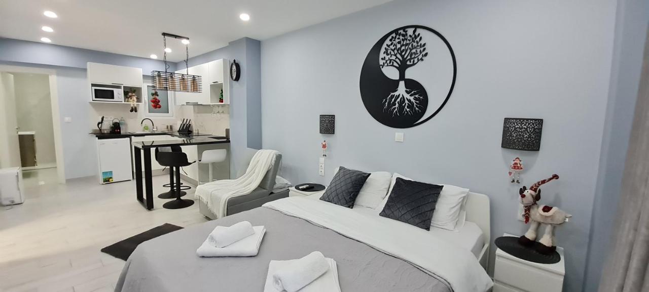 Cozy Apartment With Garden Near Town Center, Fully Renovated. 아테네 외부 사진